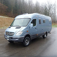 Uprated payload on vehicle (Mercedes-Benz Sprinter) with a motorhome construction